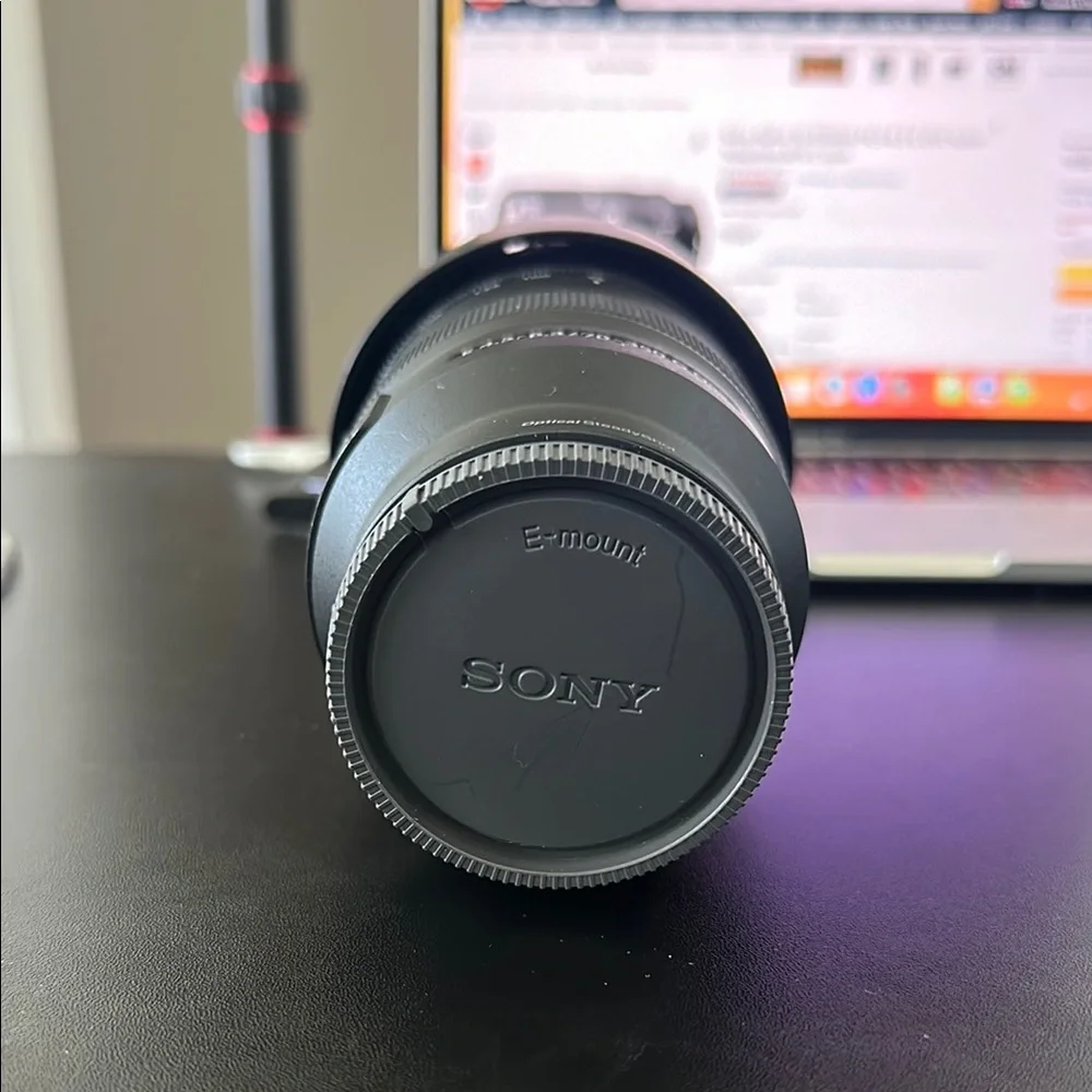 Sony Alpha 70-350mm F4.5-6.3 G OSS Super-Telephoto APS-C Lens Black Camera Lens